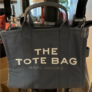 Marc Jacobs THE SMALL TOTE BAG